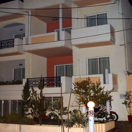 Doreen Suites Kalamaki Dış mekan fotoğraf